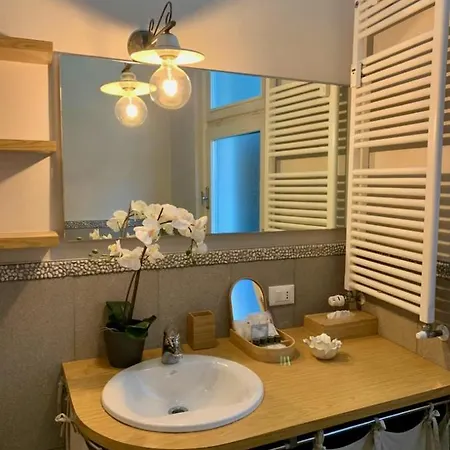 Bergamo8 Apartment *